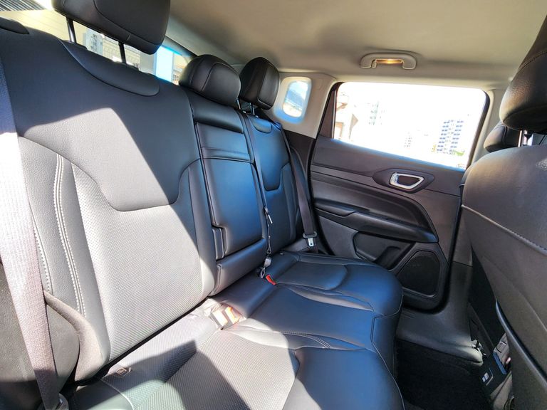 Jeep COMPASS LONG. T270 1.3 TB 4x2 Flex Aut.