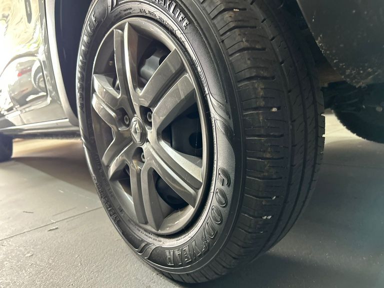 Renault KWID Zen 1.0 Flex 12V 5p Mec.