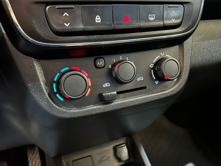 Renault KWID Zen 1.0 Flex 12V 5p Mec.