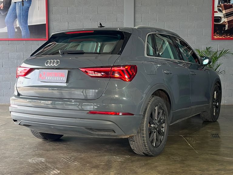 Audi Q3 Prest. 1.4 TFSI Flex/Prest. S-tronic