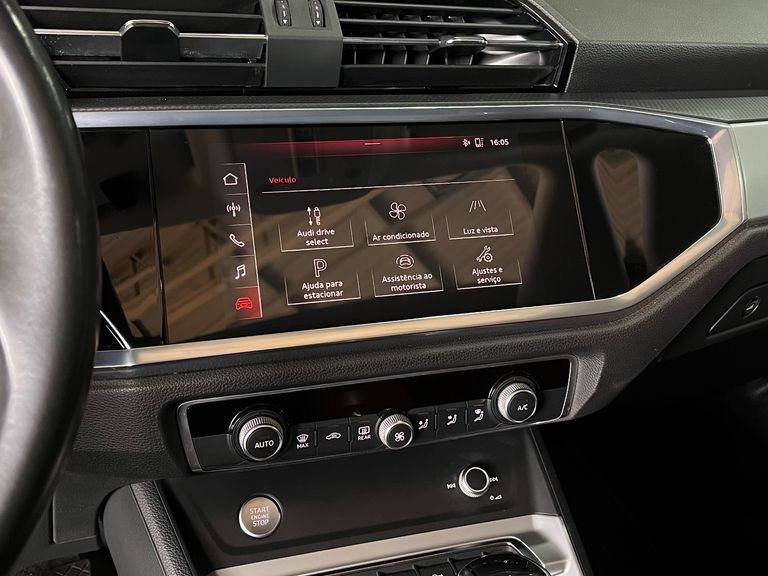 Audi Q3 Prest. 1.4 TFSI Flex/Prest. S-tronic