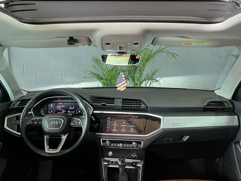 Audi Q3 Prest. 1.4 TFSI Flex/Prest. S-tronic