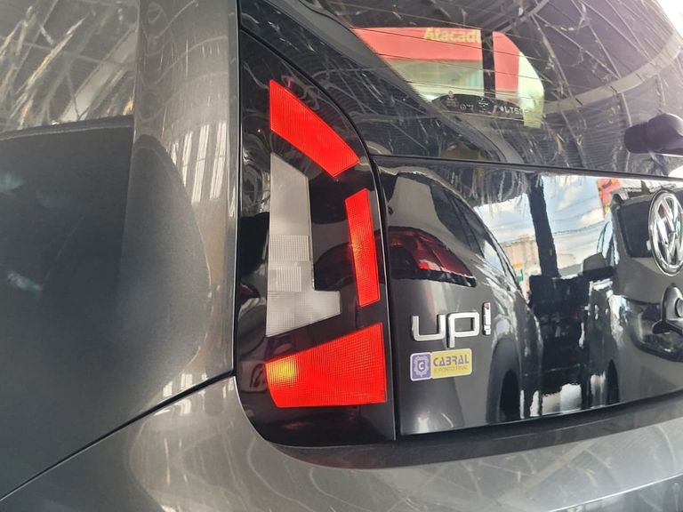 VolksWagen up! Connect 1.0 TSI Total Flex 12V 5p