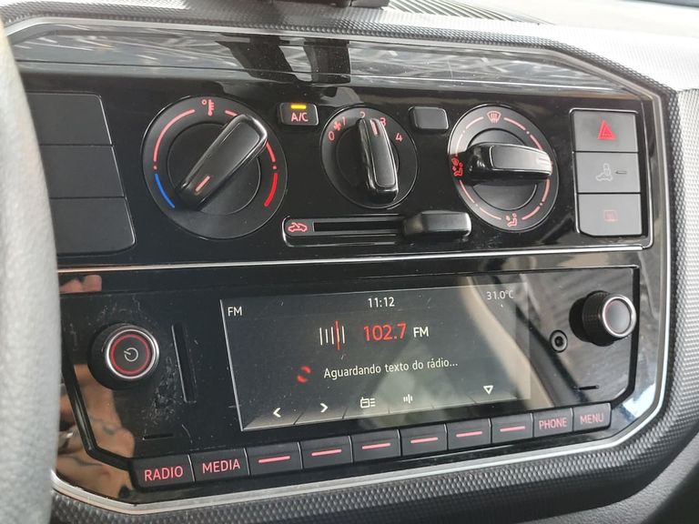 VolksWagen up! Connect 1.0 TSI Total Flex 12V 5p