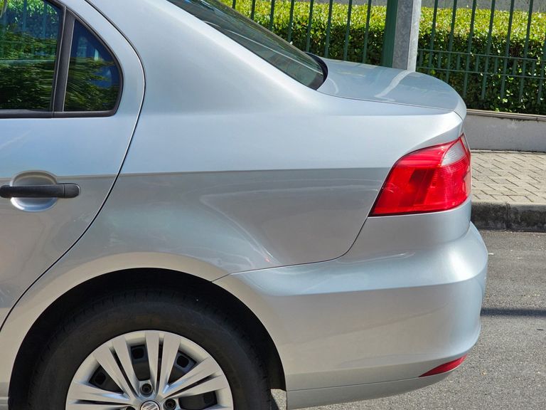 VolksWagen VOYAGE 1.6 MSI Flex 8V 4p