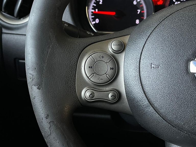 Nissan VERSA SL 1.6 16V Flex Fuel 4p Mec.