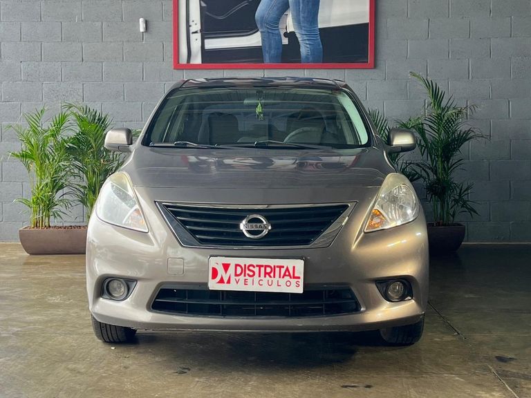 Nissan VERSA SL 1.6 16V Flex Fuel 4p Mec.