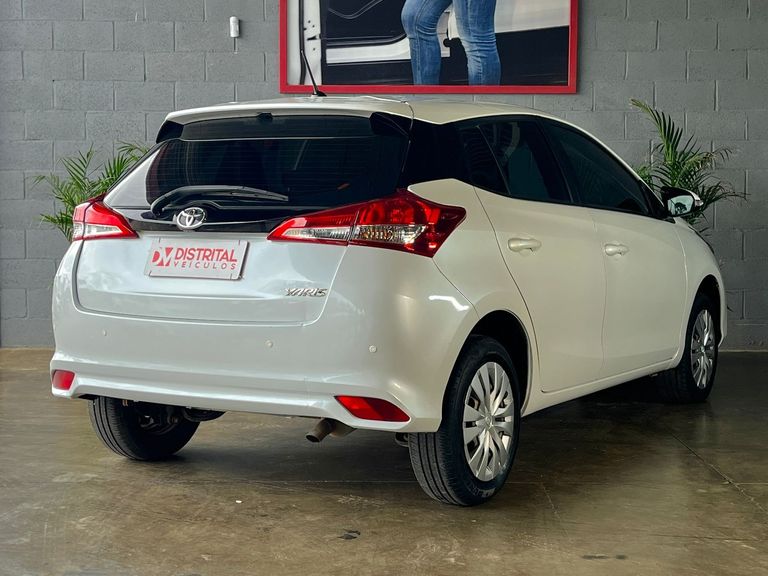 Toyota YARIS XL 1.5 Flex 16V 5p Aut.