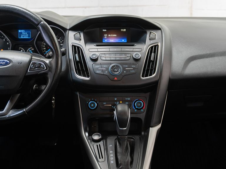 Ford Focus 2.0 16V/SE/SE Plus Flex 5p Aut.