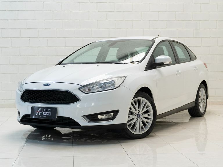 Ford Focus 2.0 16V/SE/SE Plus Flex 5p Aut.