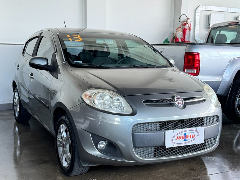 Fiat Palio Week. ATTRACTIVE 1.4 Fire Flex 8V