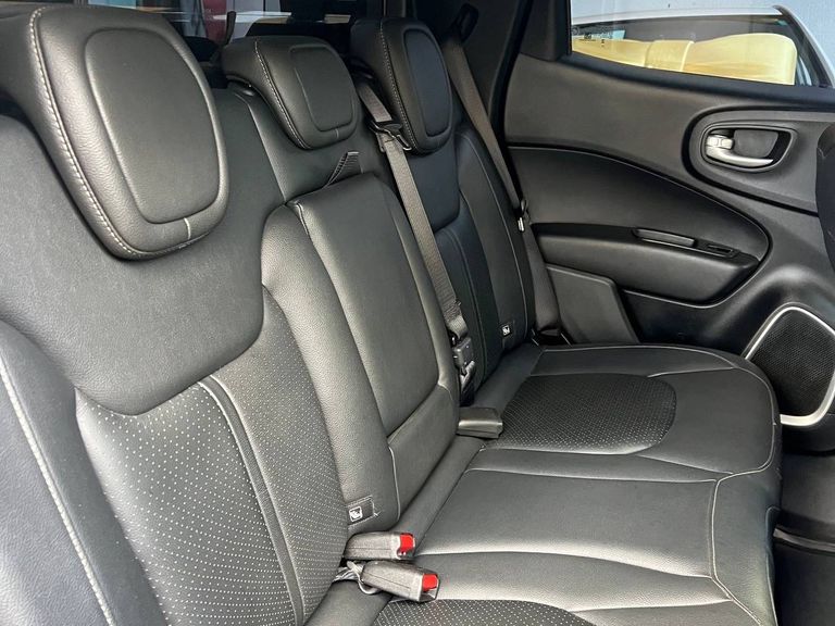 Fiat Toro Volcano 1.3 T270 4x2 Flex Aut.