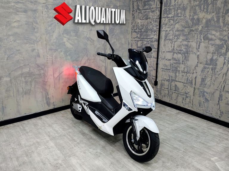 VOLTZ EV1 Sport 3000W (elétrica)