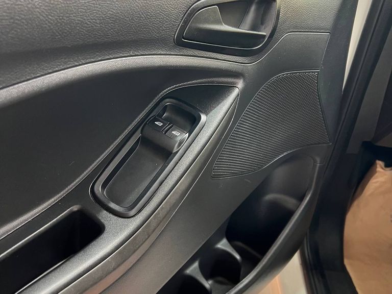 Ford Ka 1.0 SE/SE Plus TiVCT Flex 5p