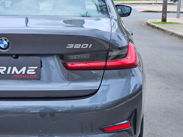 BMW 320iA 2.0 Turbo/ActiveFlex 16V/GP  4p