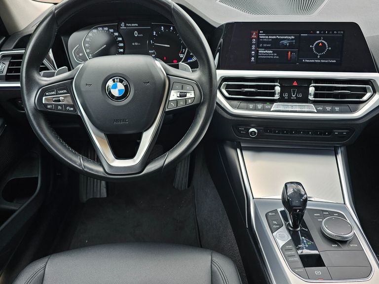 BMW 320iA 2.0 Turbo/ActiveFlex 16V/GP  4p