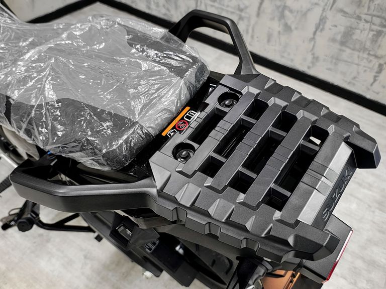 SUZUKI DL 1050 V-STROM 