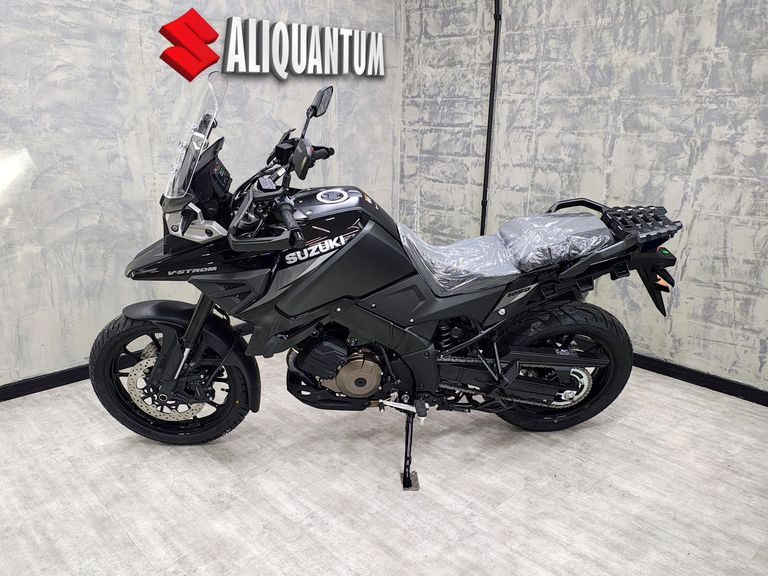 SUZUKI DL 1050 V-STROM 