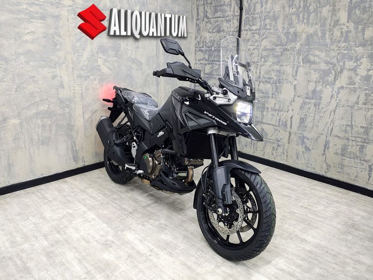 SUZUKI DL 1050 V-STROM 