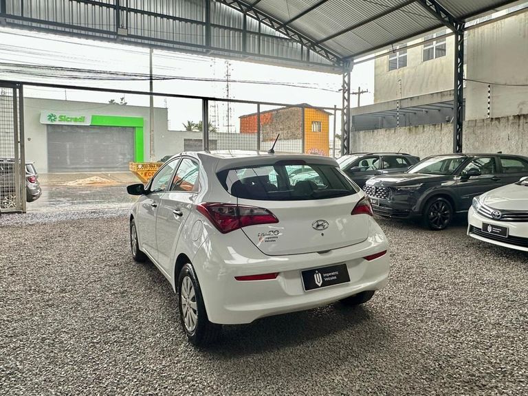 Hyundai HB20 Unique 1.0 Flex 12V Mec.