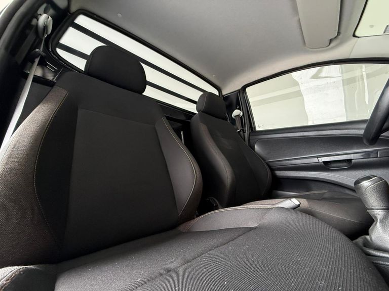 VolksWagen Saveiro Robust 1.6 Total Flex 16V 