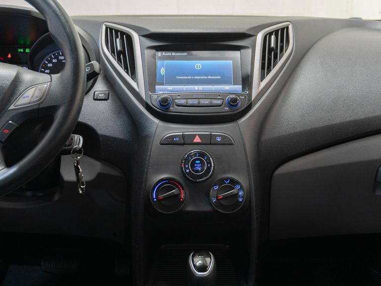 Hyundai HB20S C.Style/C.Plus1.6 Flex 16V Aut. 4p