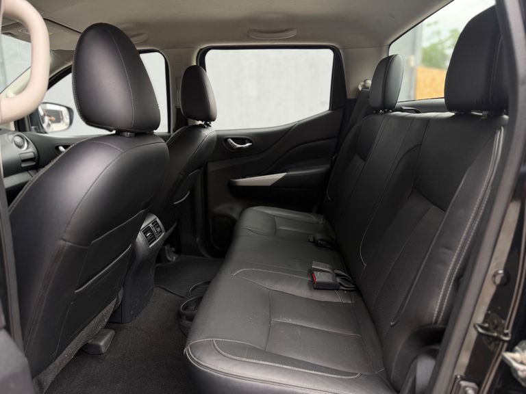 Nissan Frontier LE CD 4x4 2.3 Bi-TB Diesel Aut.