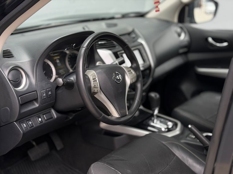 Nissan Frontier LE CD 4x4 2.3 Bi-TB Diesel Aut.