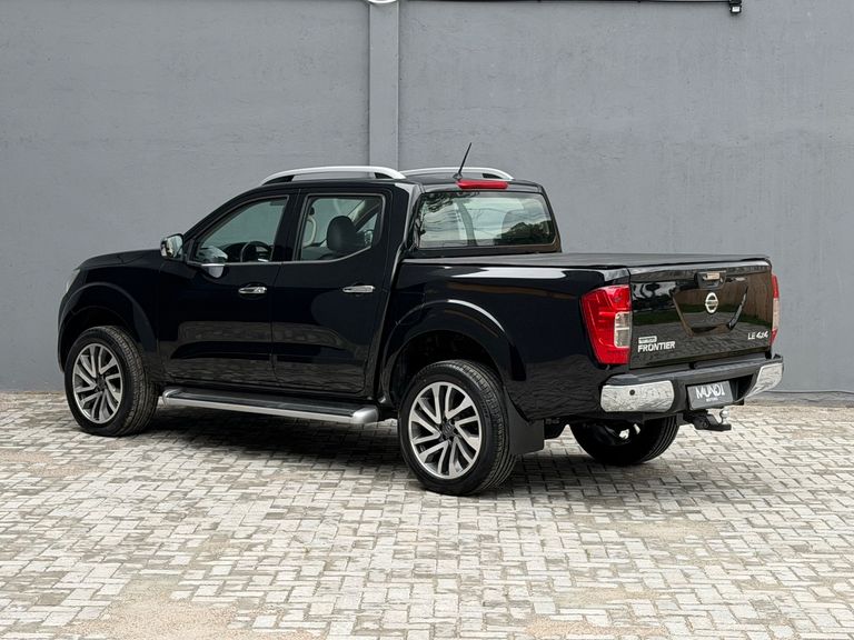 Nissan Frontier LE CD 4x4 2.3 Bi-TB Diesel Aut.