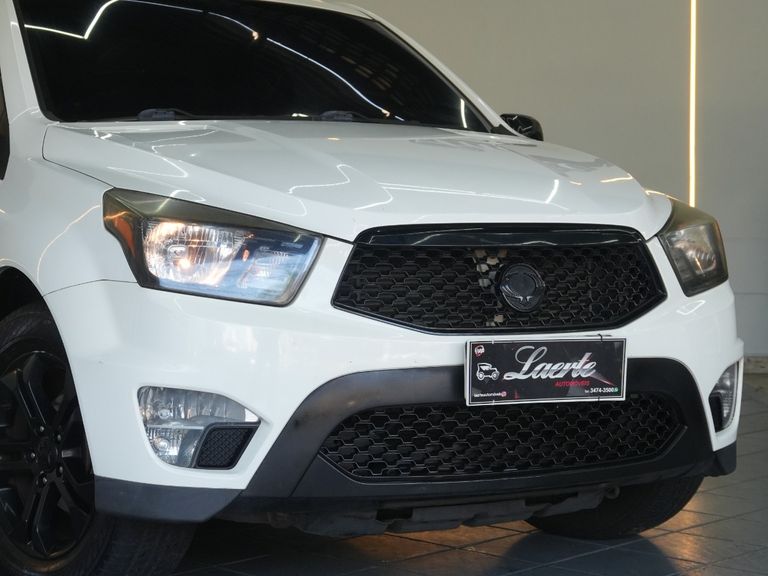 SSANGYONG Korando 2.0 16V T.Diesel AWD Aut.