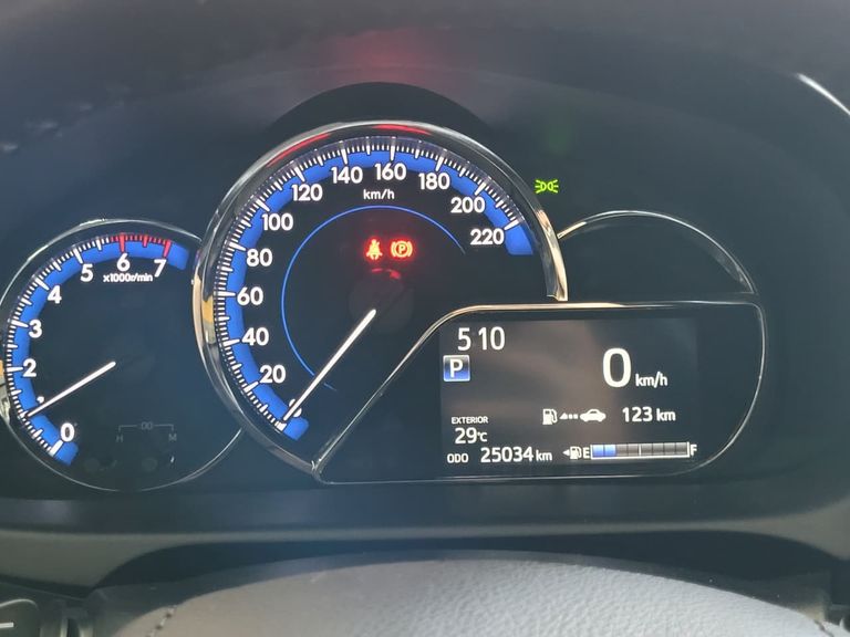 Toyota YARIS XS Sedan 1.5 Flex 16V 4p Aut.