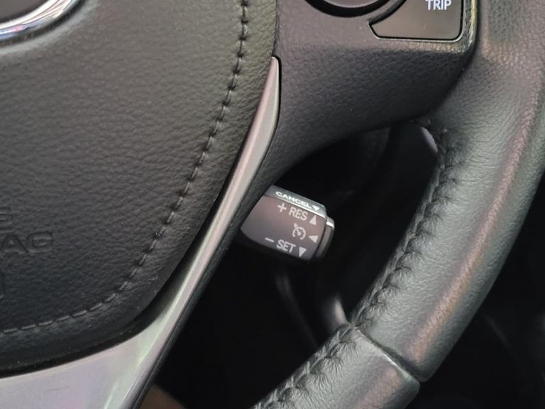 Toyota YARIS XS Sedan 1.5 Flex 16V 4p Aut.