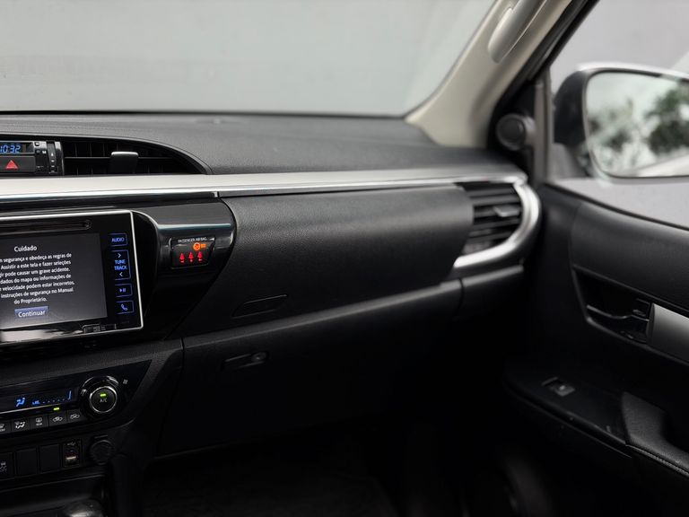 Toyota Hilux CD SRV 4x4 2.8 TDI Diesel Aut.