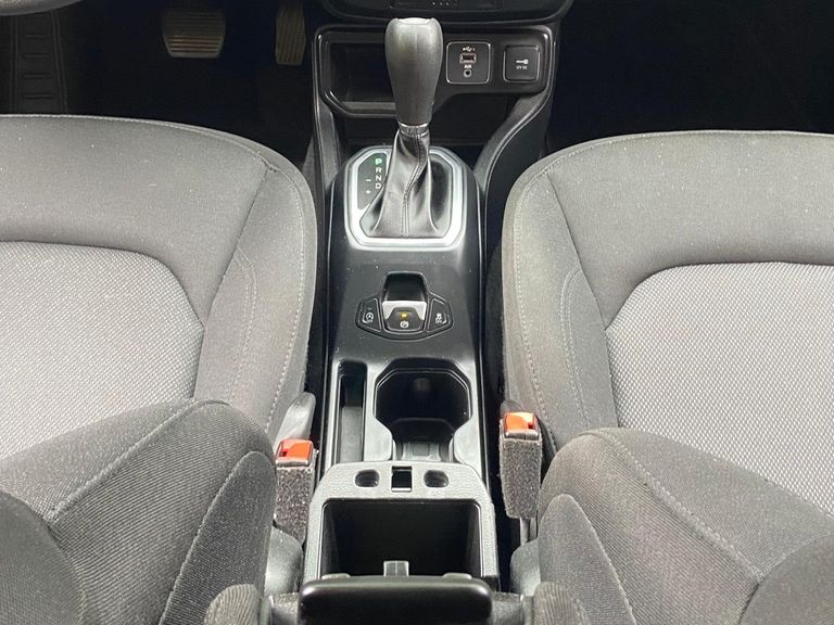 Jeep Renegade Sport 1.8 4x2 Flex 16V Aut.