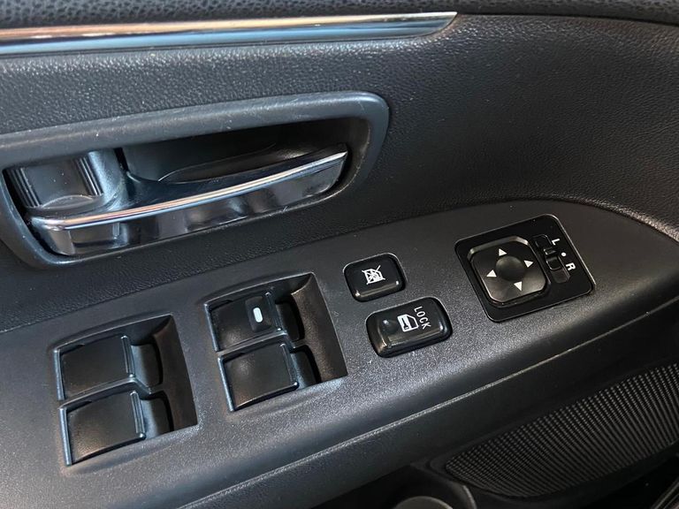 Mitsubishi ASX 2.0 16V 160cv Aut.