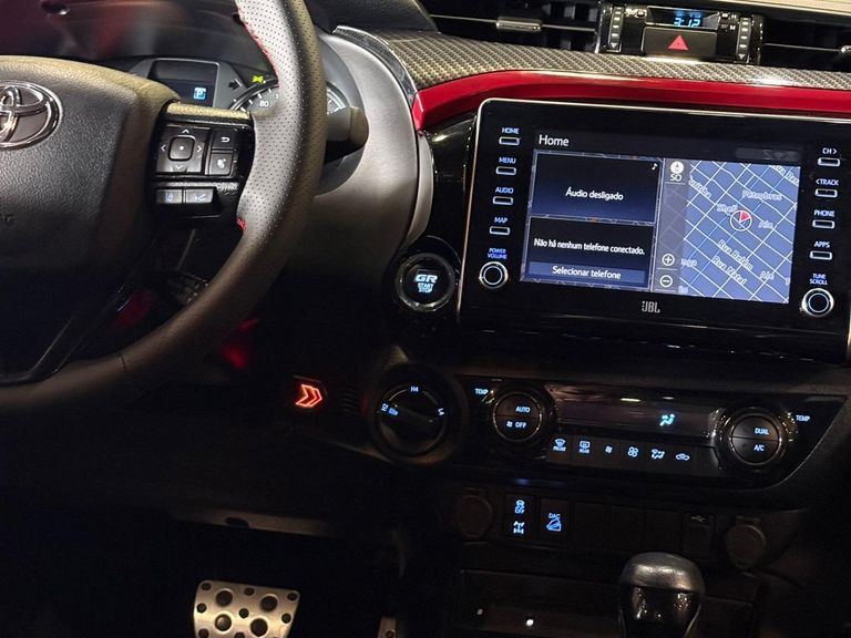 Toyota Hilux CD GR-S 4x4 2.8 TDI Dies. Aut.