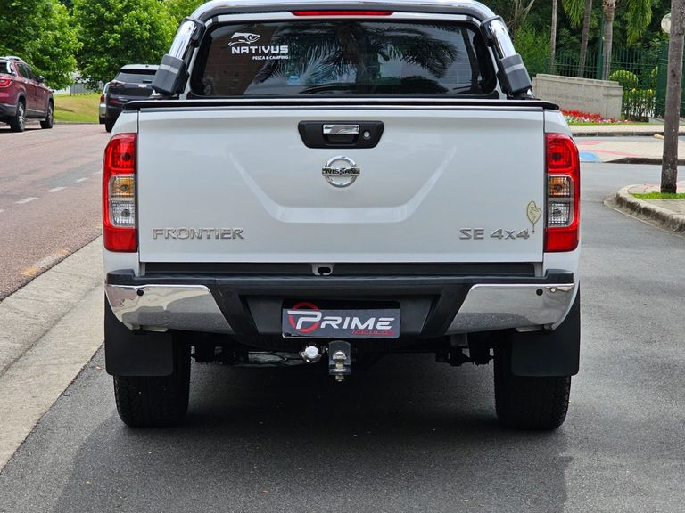 Nissan Frontier SE CD 4x4 2.3 Bi-TB Diesel Aut.