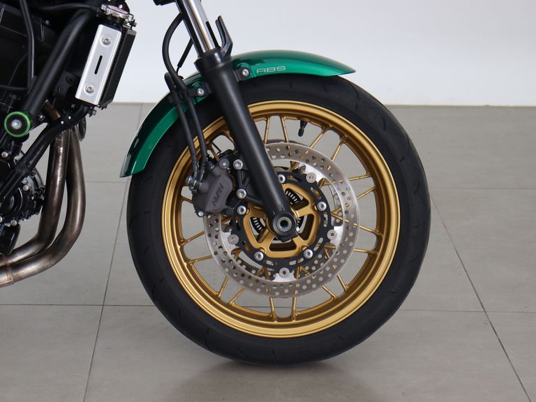 KAWASAKI Z 650 RS