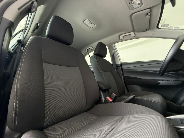 Toyota YARIS XL Sedan 1.5 Flex 16V 4p Aut.