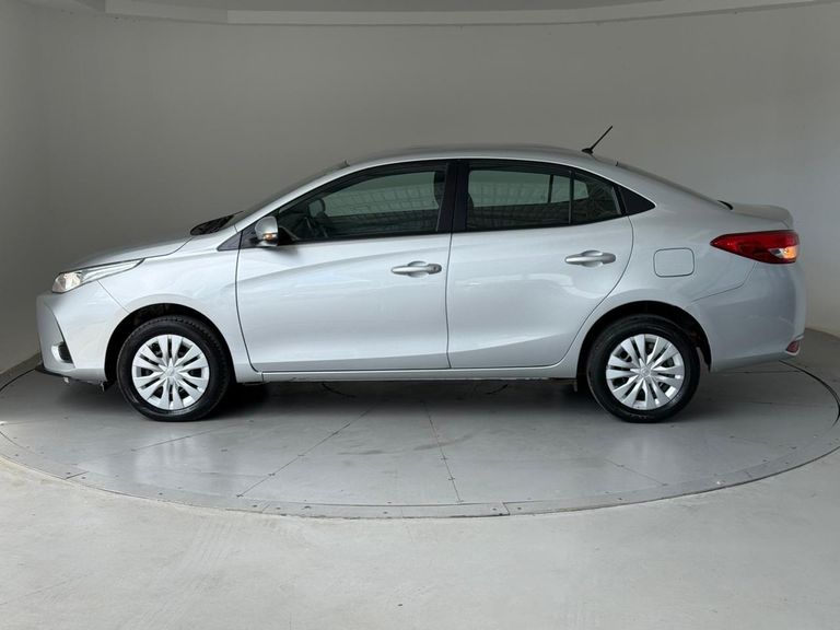 Toyota YARIS XL Sedan 1.5 Flex 16V 4p Aut.