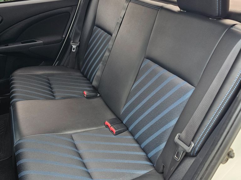 Toyota ETIOS XS 1.5 Flex 16V 5p Mec.