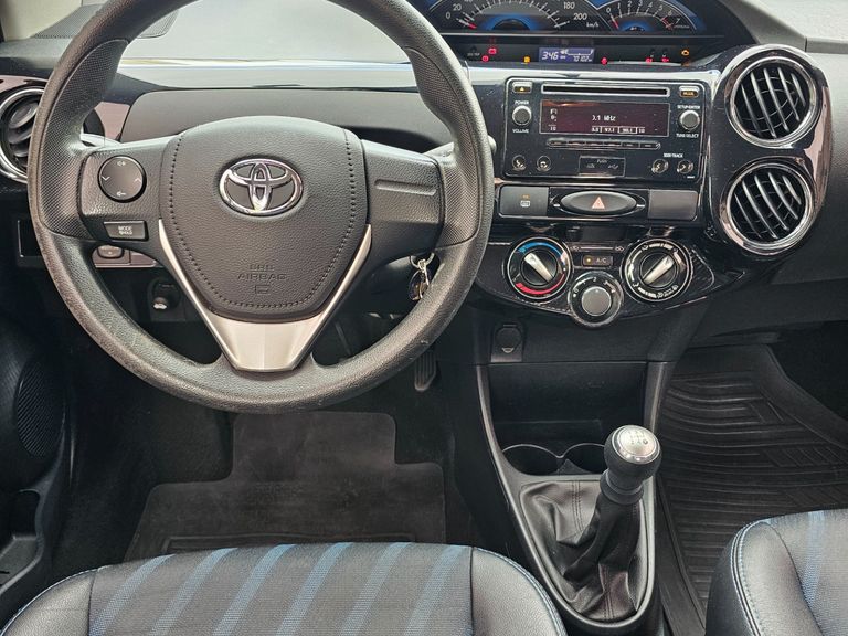 Toyota ETIOS XS 1.5 Flex 16V 5p Mec.