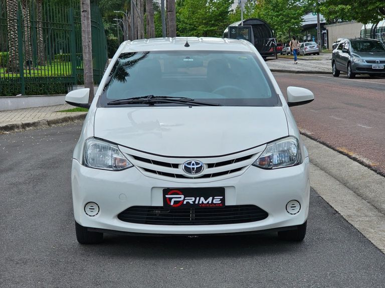 Toyota ETIOS XS 1.5 Flex 16V 5p Mec.