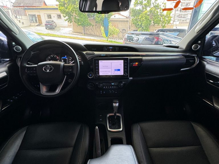 Toyota Hilux CD SRX 4x4 2.8 TDI 16V Diesel Aut.