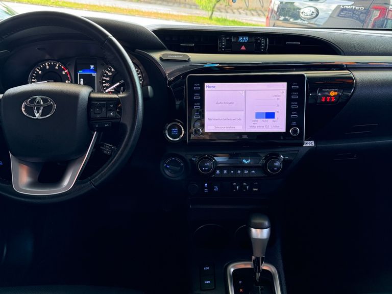 Toyota Hilux CD SRX 4x4 2.8 TDI 16V Diesel Aut.