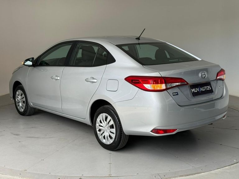 Toyota YARIS XL Sedan 1.5 Flex 16V 4p Aut.