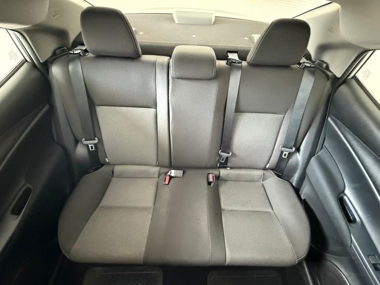 Toyota YARIS XL Sedan 1.5 Flex 16V 4p Aut.