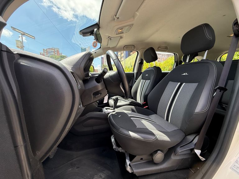 Chevrolet SPIN ACTIV 1.8 8V Econo. Flex 5p Aut.