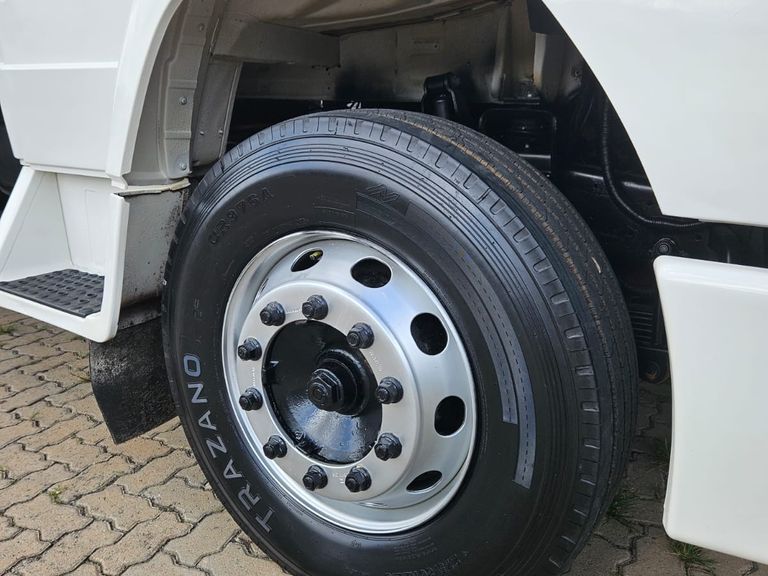 MERCEDES-BENZ L-1418 2p (diesel)