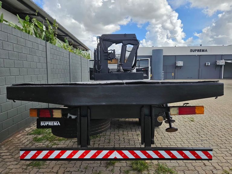 MERCEDES-BENZ L-1418 2p (diesel)